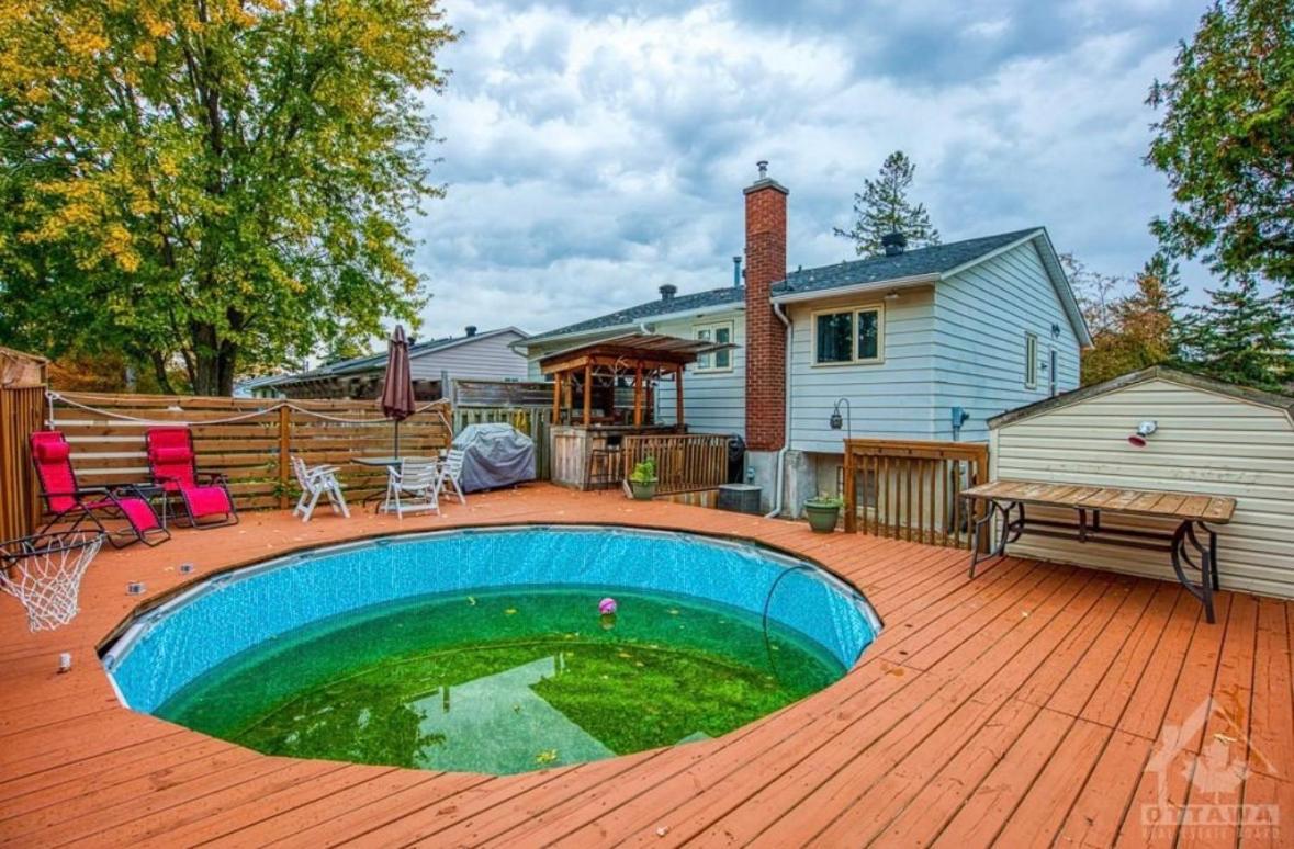 Castlerooms Homestay 오타와 외부 사진